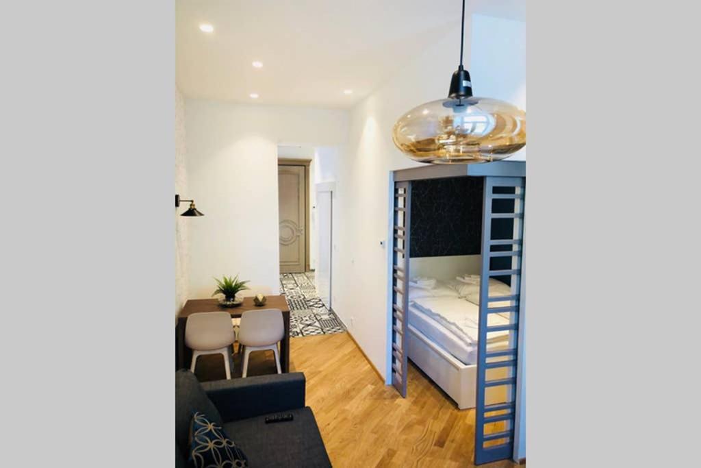Zeus Design Apartments Schoenbrunn Vienna Luaran gambar