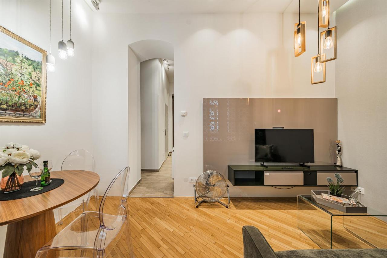 Zeus Design Apartments Schoenbrunn Vienna Luaran gambar